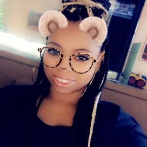 Meet your Posher, Dottie